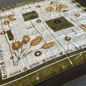 Tulip Roma Scarf